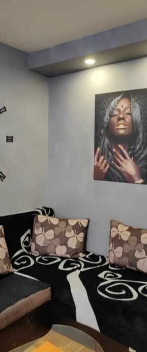 Дава се под наем Двустаен апартамент в София, Център - 45 кв.м за 450 € - Снимка #2