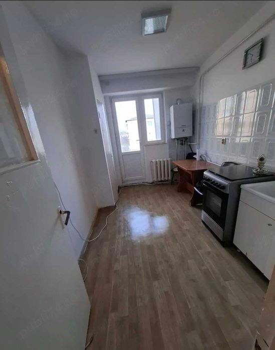 3 camere, 67 mp, centrală proprie, zonă premium urgent!