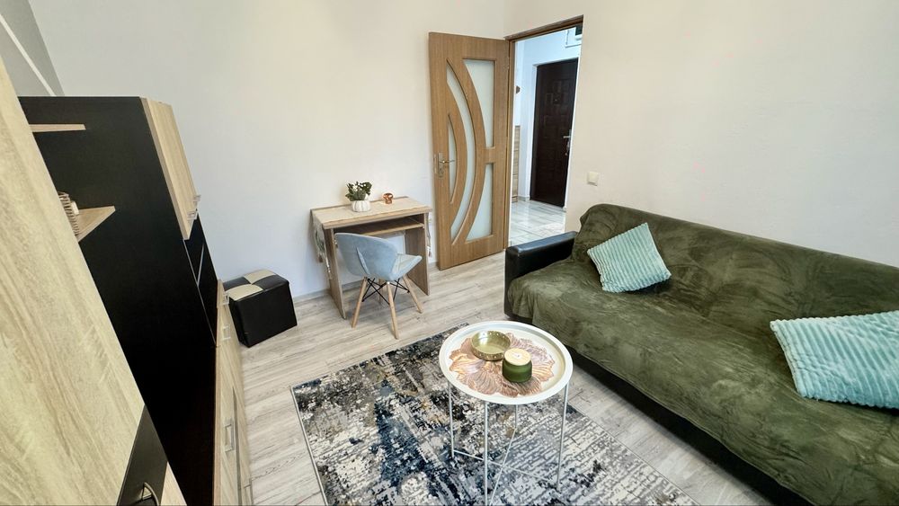 Inchiriez apartament in Hunedoara, Micro 7,str. Trandafirilor