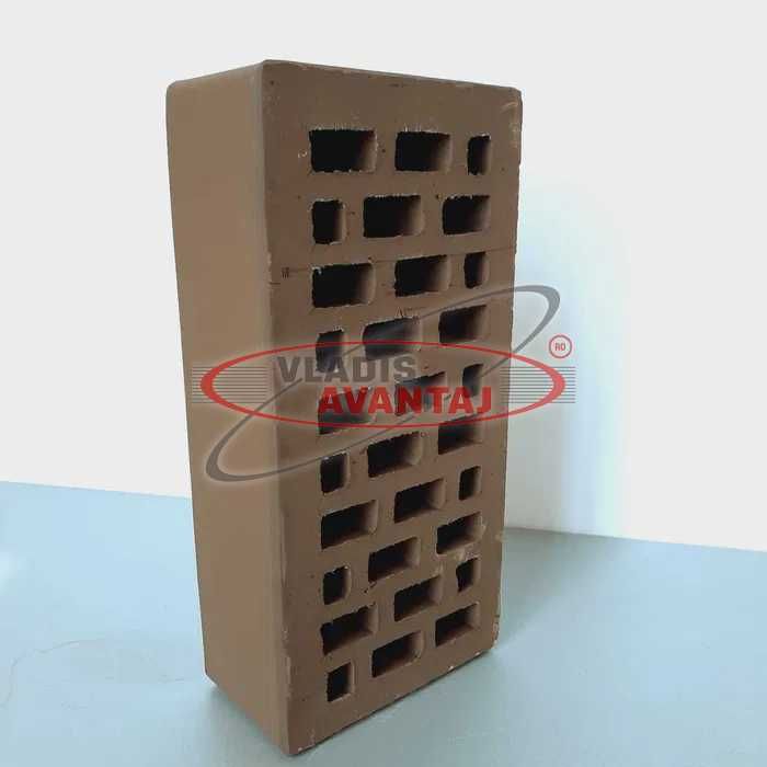 Cărămidă aparenta maro de zidărie - fațade, garduri, zidării aparente