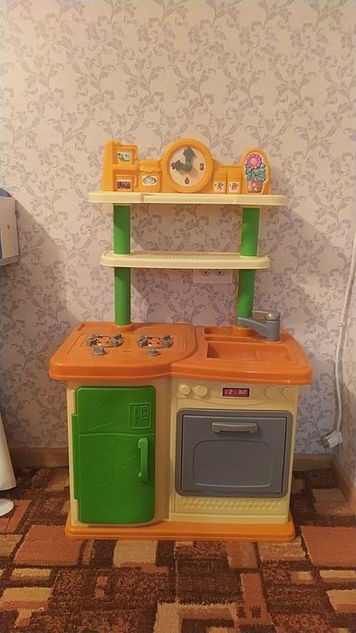 Детская игрушечная кухня! 
Развивающая игрушка для детей от 1,5 -8 лет