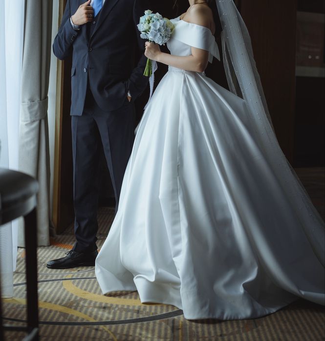 Свадебное платье