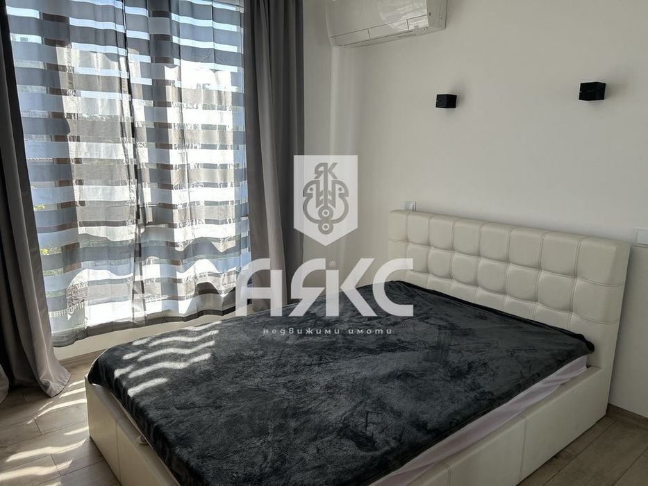 Продава се Тристаен апартамент в София, Левски - 89 кв.м за 2922 €/кв.м - Снимка #8