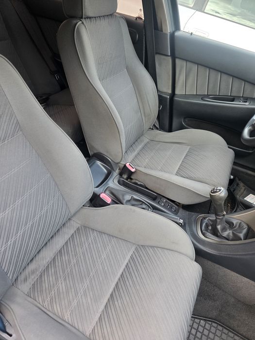 Седалки салон за Alfa Romeo 157