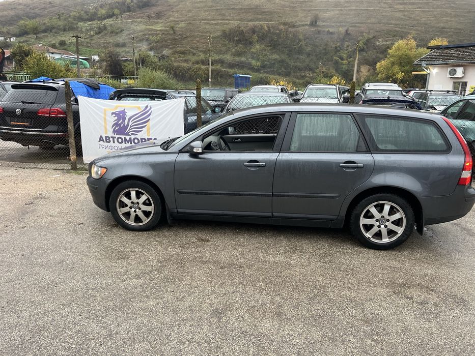 Volvo v50 1.6 hdi  110 кс / Волво в50