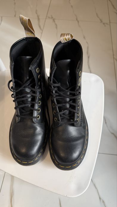 Ghete Dr Martens femei