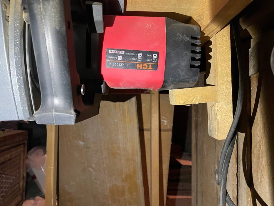 Электропила циркулярная TCH 2000W