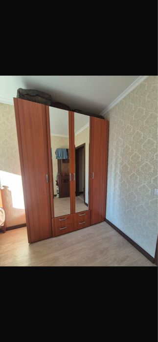 Продам шкаф недорого