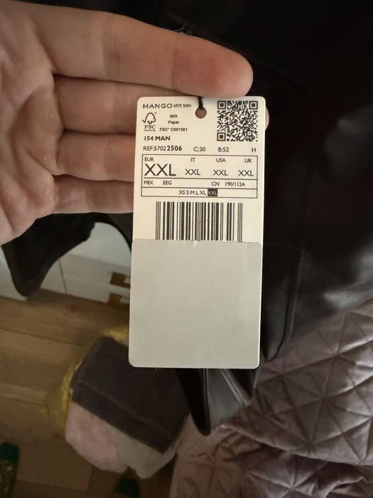 Продавам нови оригинални якета Mango