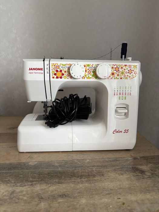 Шаейная машина Janome Color 55