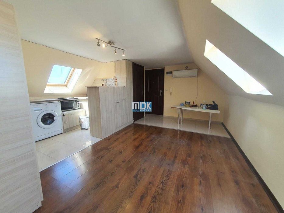 Продава се Двустаен апартамент в Пловдив, Кючук Париж - 55 кв.м за 1073 €/кв.м - Снимка #2