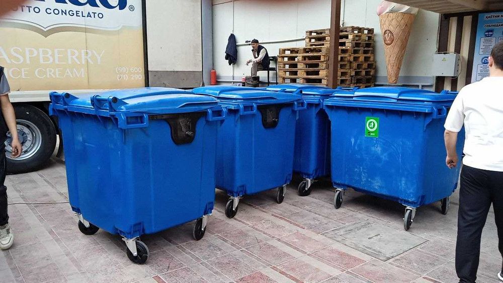 Мусорные контейнеры металлические в ассортименте