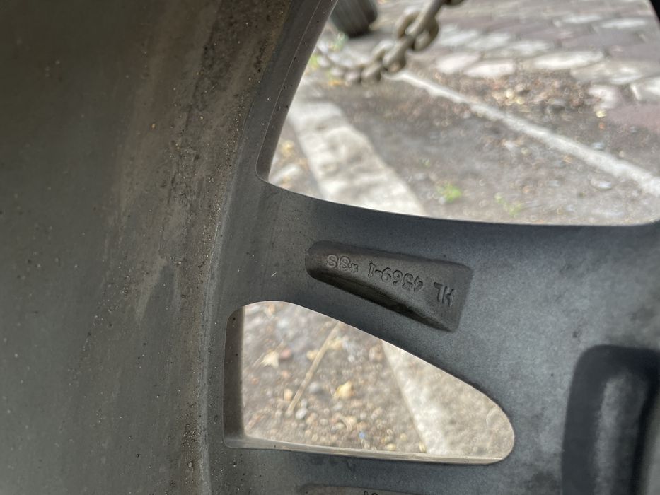 Тайота диски на 17