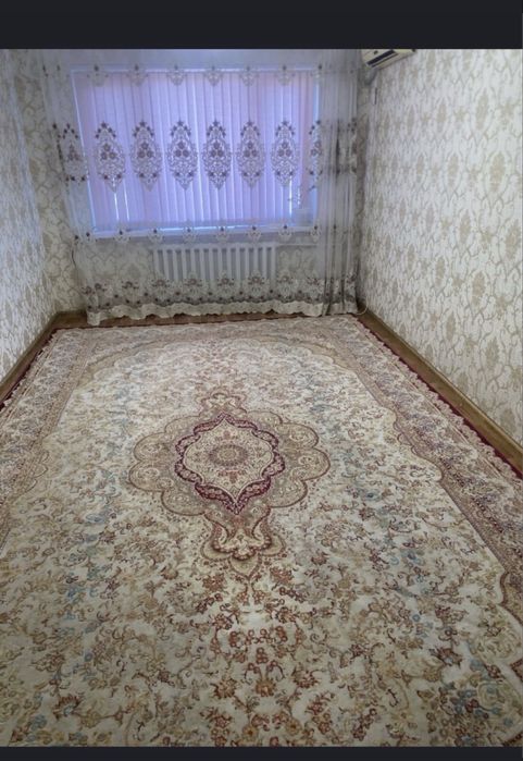 Жаксы патер  мкр самал район