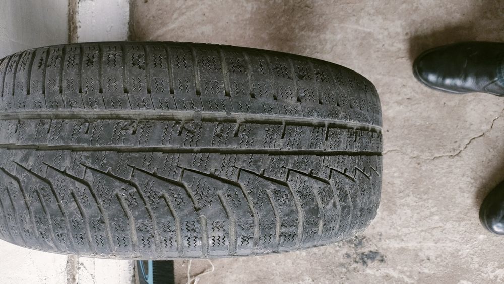 Продам шины 17 все сезонные