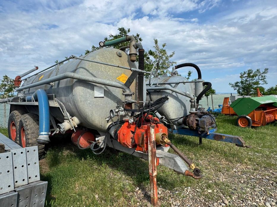 Vidanja zincata 2 axe 6-12 mc incarcare/descarcare automata la tractor, acte pentru inscriere in circulatie