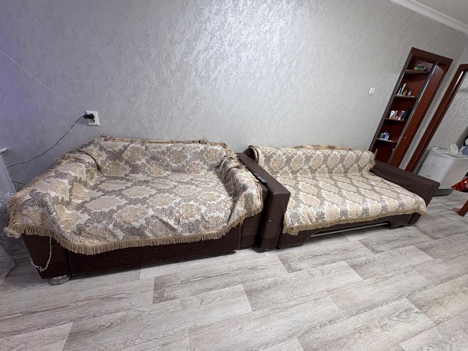 Два дивана продам не дорого самовывоз