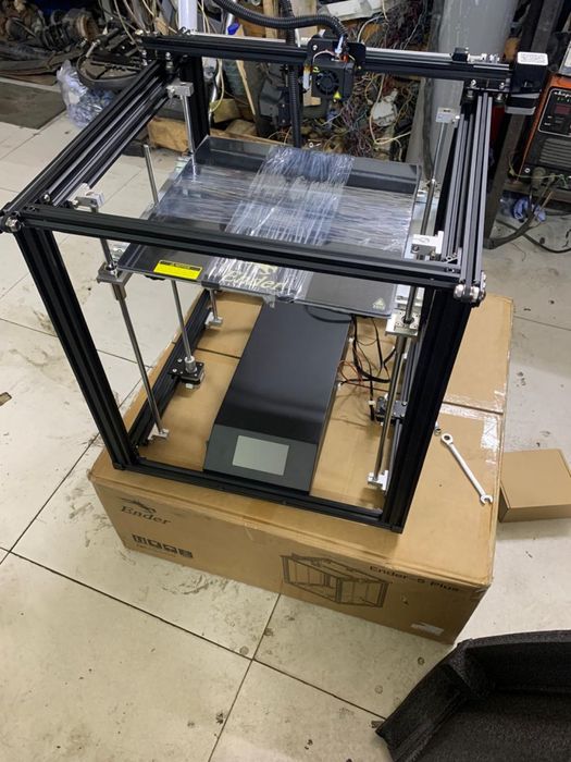 Продам 3D принтер Creality Ender 5 plus