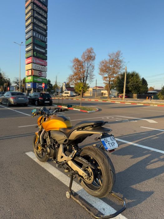 Honda hornet pc41/ Cb600F an 2008