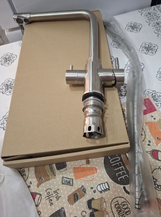 Смеситель для кухни,  три в одном.