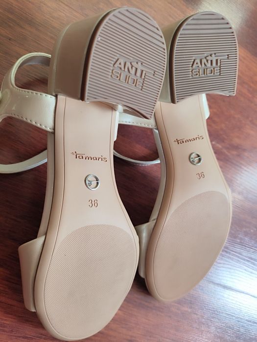 Босоножки Tamaris 36 р