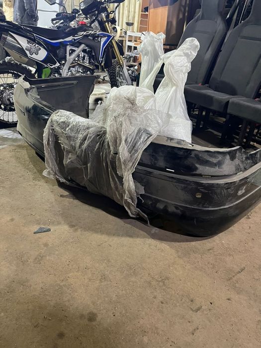 Бампер Тайота краун