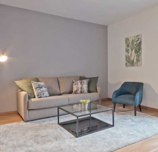 Дава се под наем Двустаен апартамент в Бургас, Зорница - 55 кв.м за 290.7 € - Снимка #1