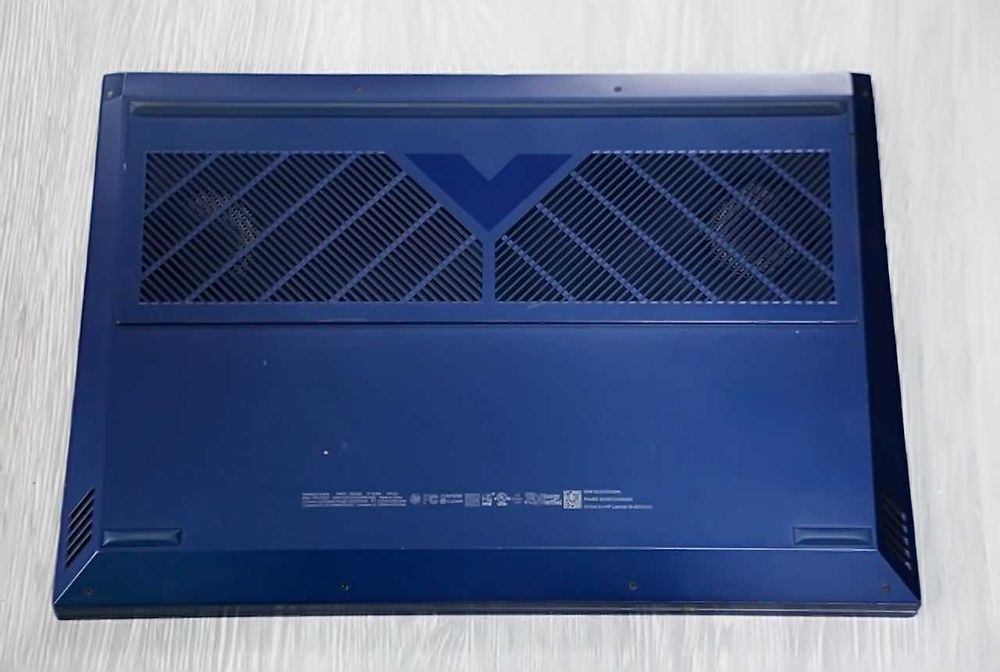 HP Victus 16 / RTX 3050 / 32GB RAM