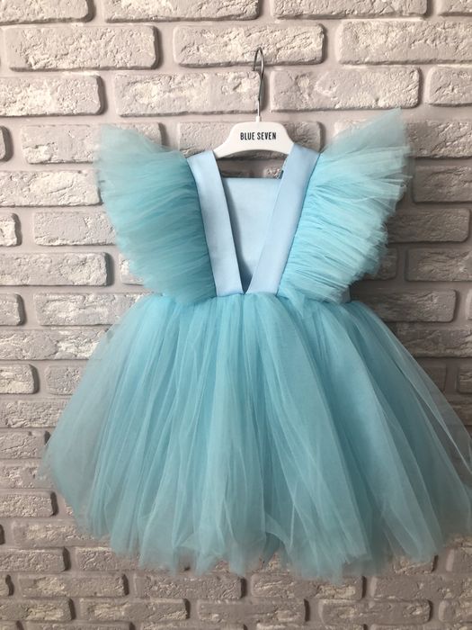 Платье,на возраст 3-4