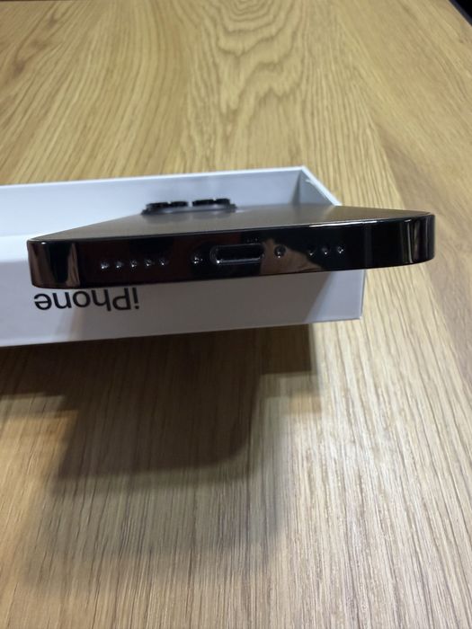 iPhone 14 Pro 256GB и iPhone XS Max 64GB