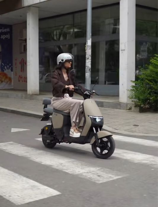 Scuter electric Saige Rapid • ca NOU • Garantie • Nu necesita Permis