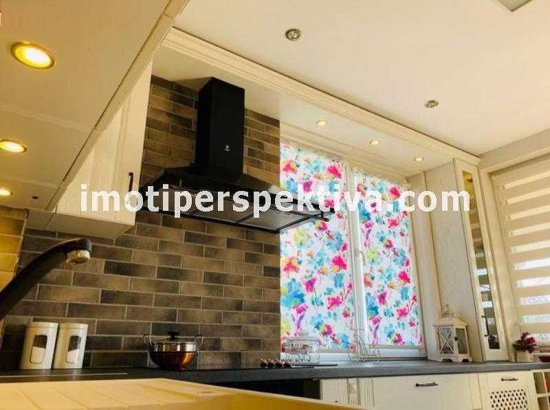 Продава се Двустаен апартамент в Пловдив, Център - 86 кв.м за 2076 €/кв.м - Снимка #7