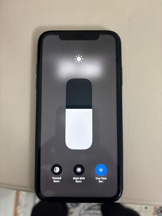 продам Iphone XR