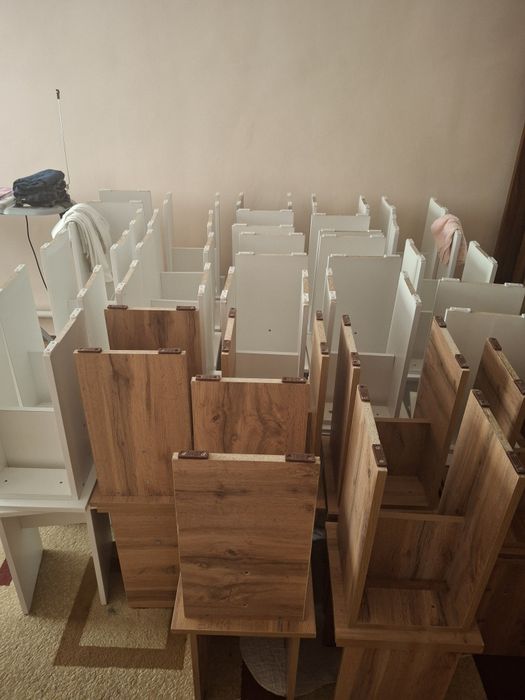 Кухонные табуретки