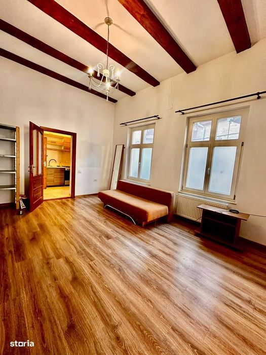 Casa + Spatiu Comercial * Central * Brasov *