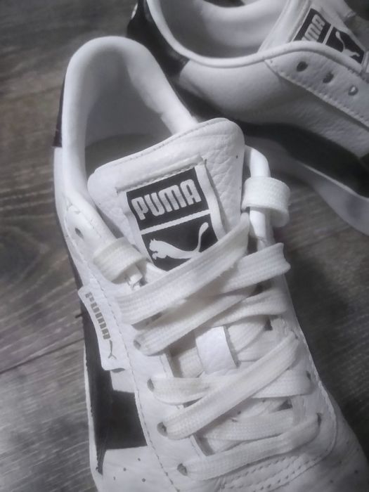 Дамски спортни обувки PUMA
