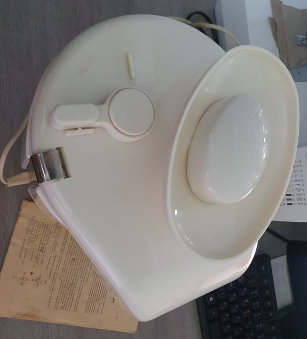 Соковыжималка, миксер.