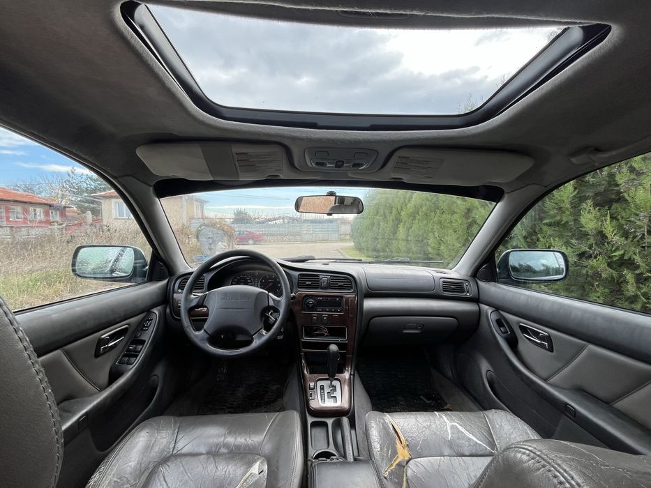 Subaru Outback на части