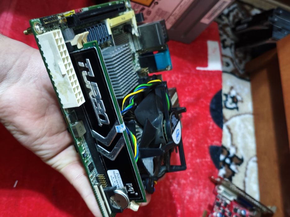 Компьютер с комплектующими