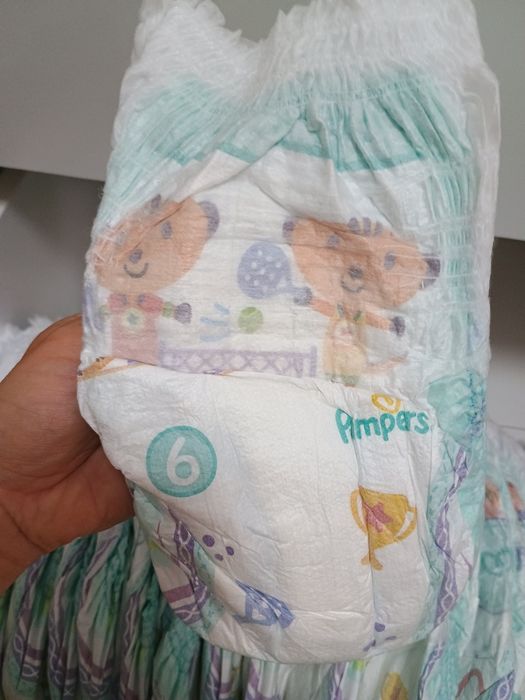 Pampers 6 - 19 bucati