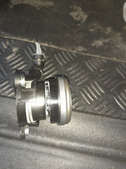 Vând rument de presiune + apărători pentru discuri spate