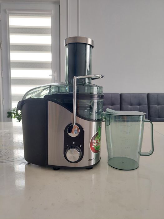 Продаётся соковыжималка