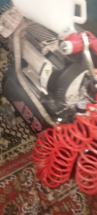 EPA firma kamperisser ikki porshenli ishlashi yaxshi holi yangi