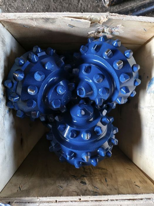 Сондажно триролково длето 215.9мм iadc 537