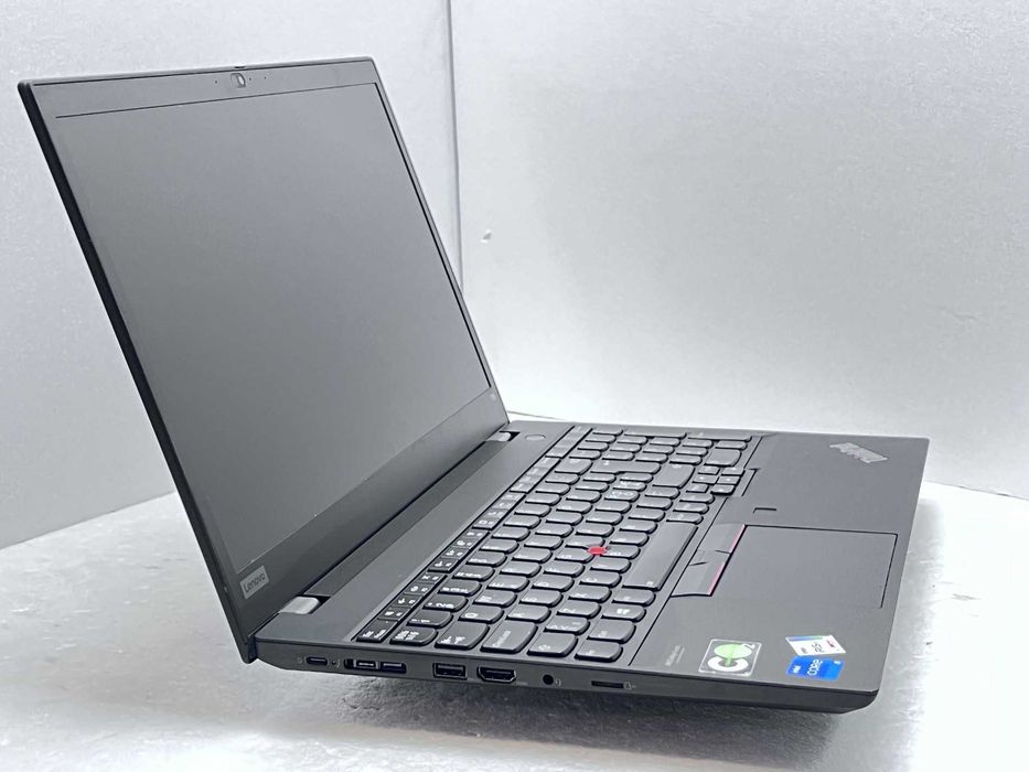 Реновиран лаптоп Lenovo ThinkPad T15 G2 15.6 i5-1135G7 16GB 260GB