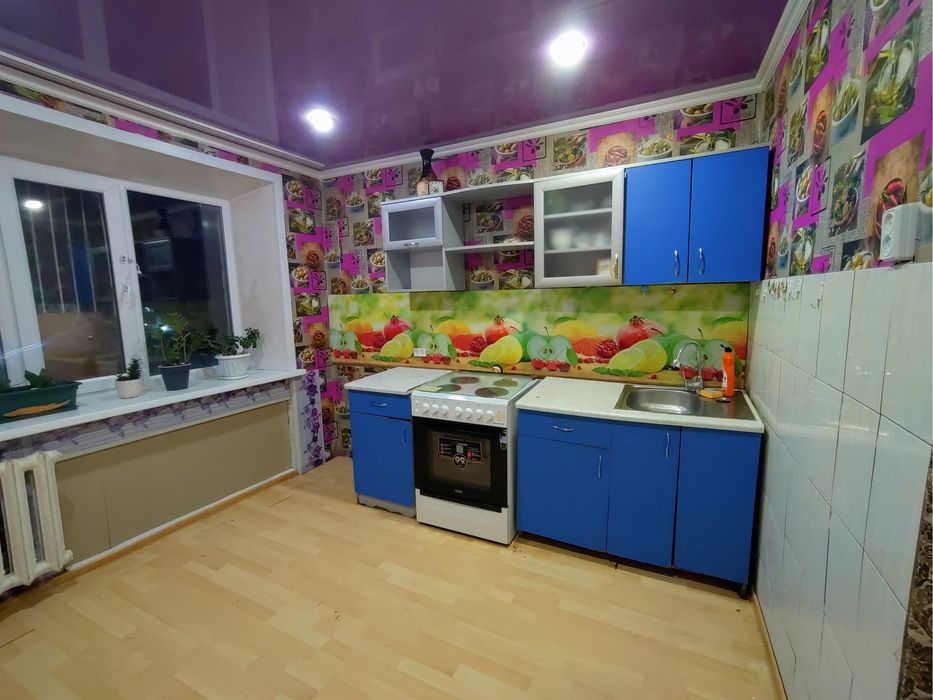 Продаю квартиру на катаева 33