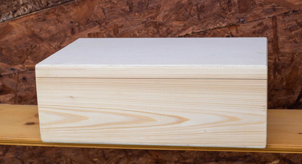 Cutie pentru decorat ,depozitat,pictat,cadouri 39x23x15 cm