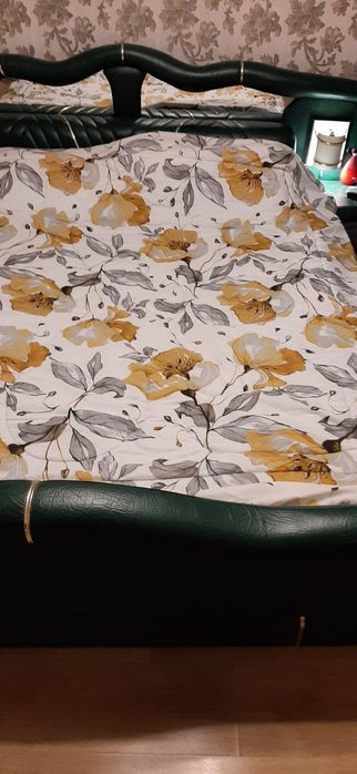 Рамка за спалня без матрак