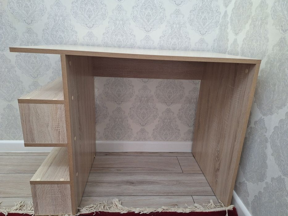 Письменные столы