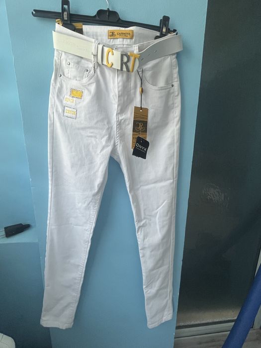 Чисто нов панталон